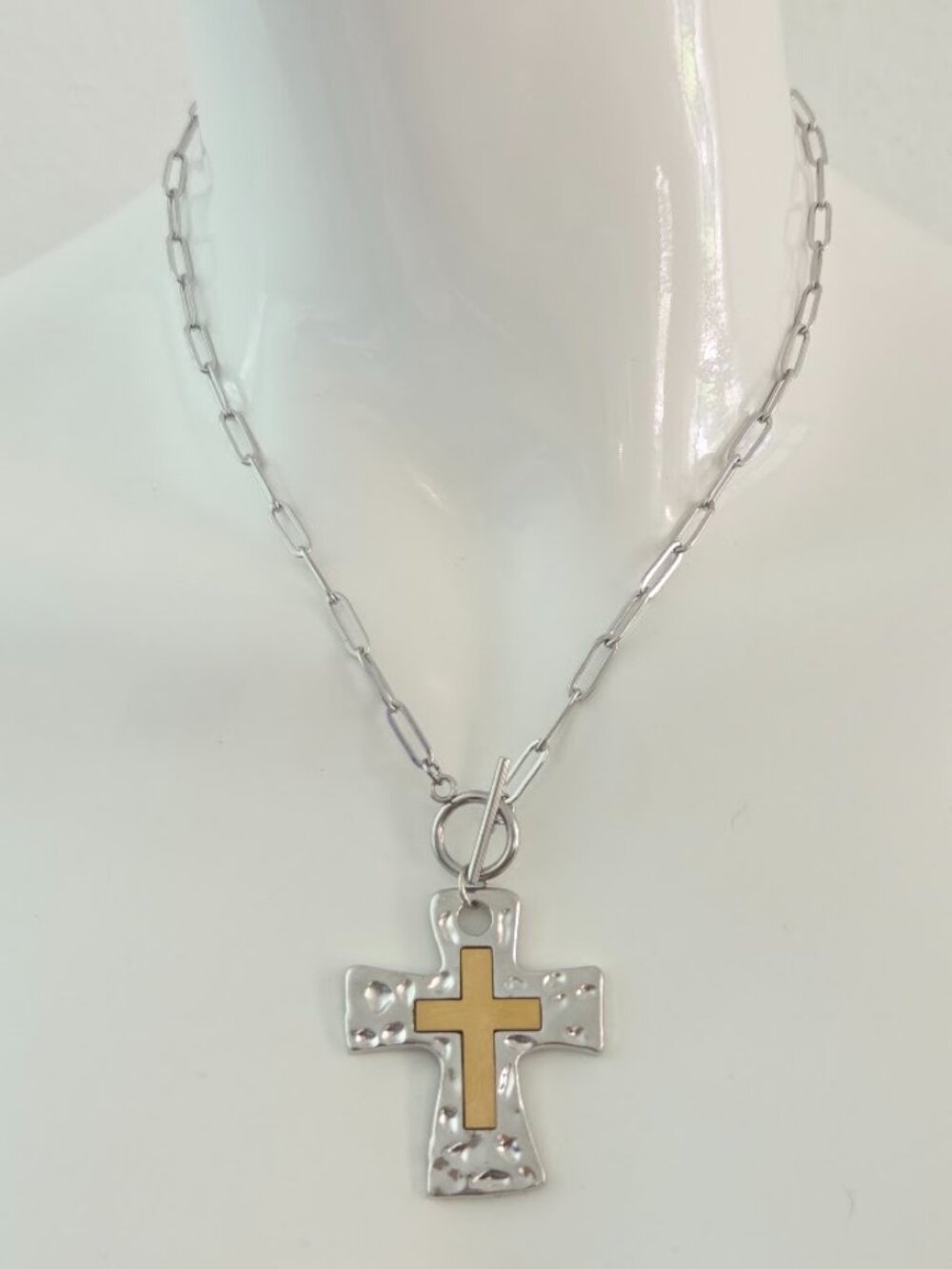 Two Tone Hammered Silver Gold Cross Pendant Paperclip Chain Toggle Necklace - Picture 11 of 15